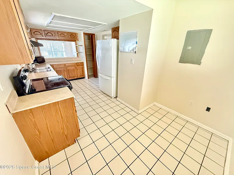 5650 N Banana River Blvd #2-1 — Photo 7