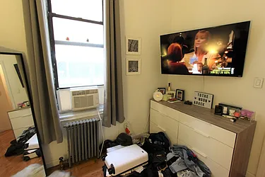 Rented by Dynamik Realty