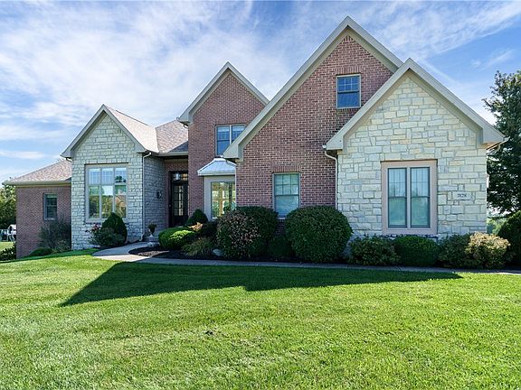 2nd image of 7828 Country View Ln
