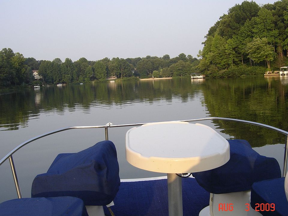 2nd image of 4833 Keswick Ct