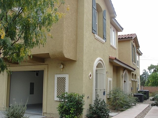 1st image of 601 Menaul Blvd NE Unit 4406