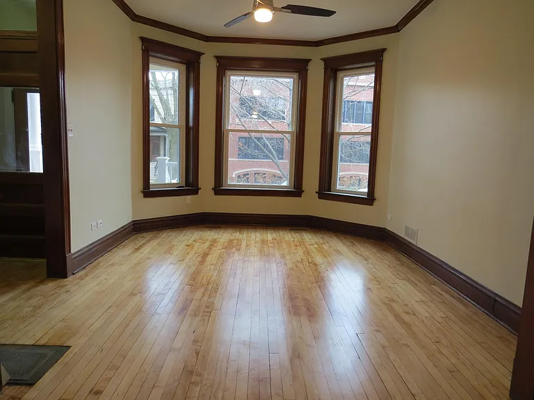2504 N Richmond St #1 — Photo 2