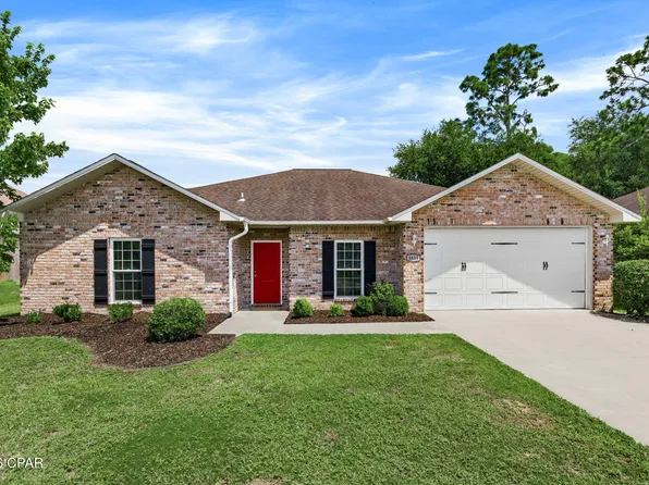 4614 Hermosa Rd, Crestview, FL 32539