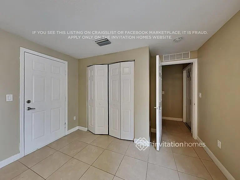 461 NE 1st St #11 — Photo 9