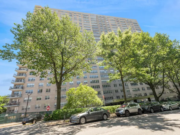 555 Kappock Street 18F image 12 of 12