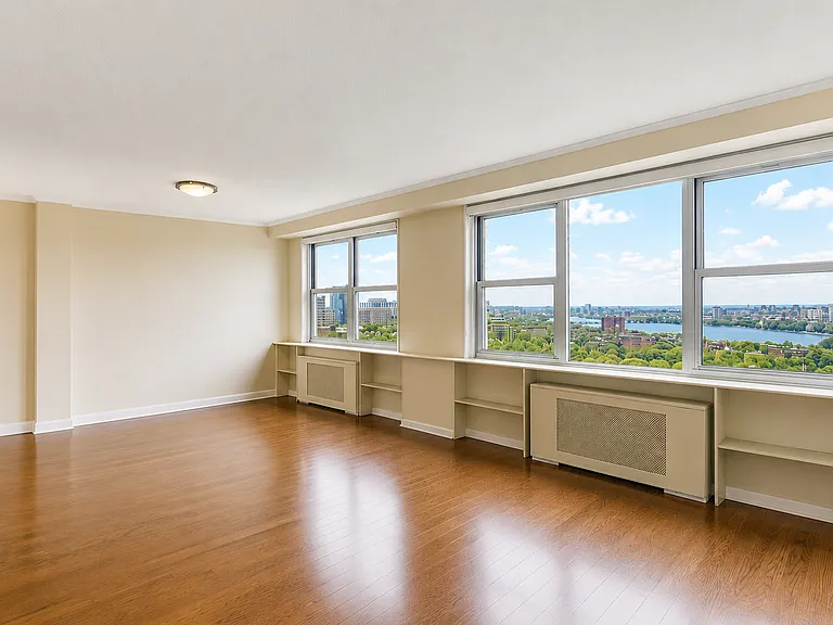 151 Tremont St #26H — Photo 1