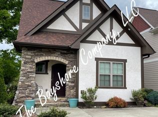 17 Tudor Way, Black Mountain, NC 28711