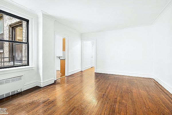 1st image of 136 E 36th St APT 3F