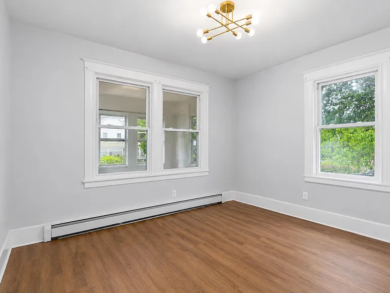 115 Innis Ave #A — Photo 5