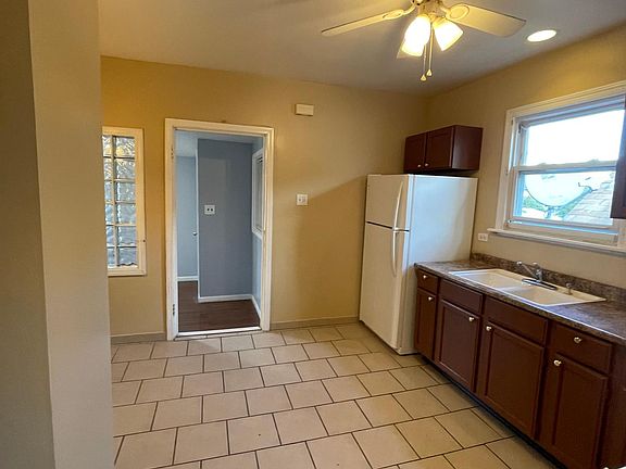 3rd image of 6136 W School St #2
