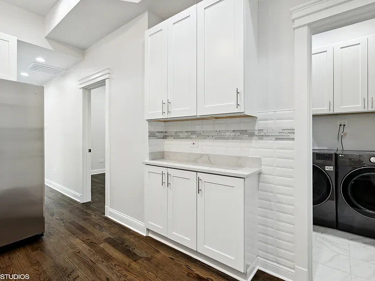 2342 W Fullerton Ave #2 — Photo 3
