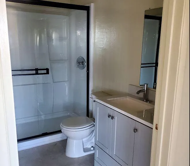 3757 Kelton Ave #104 — Photo 14