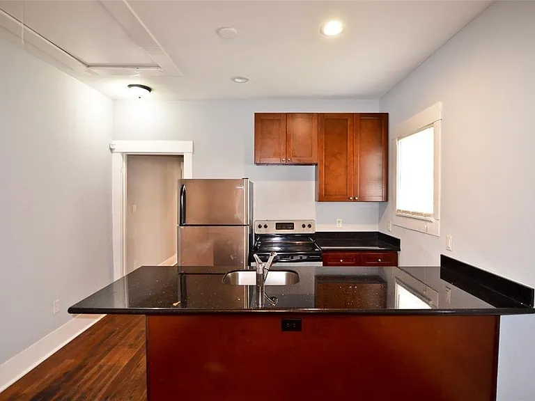 1905 Stevens St #2 — Photo 8