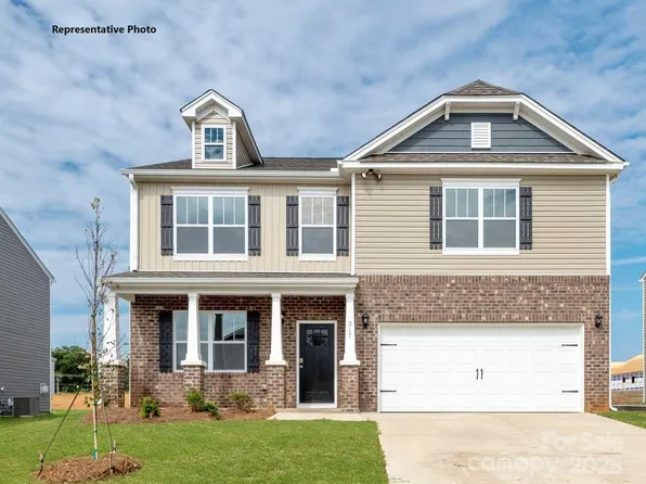 6704 Barcelona Way, Charlotte, NC 28214