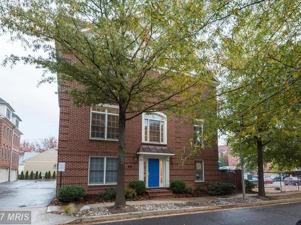 1117 N Vermont St APT A, Arlington, VA 22201