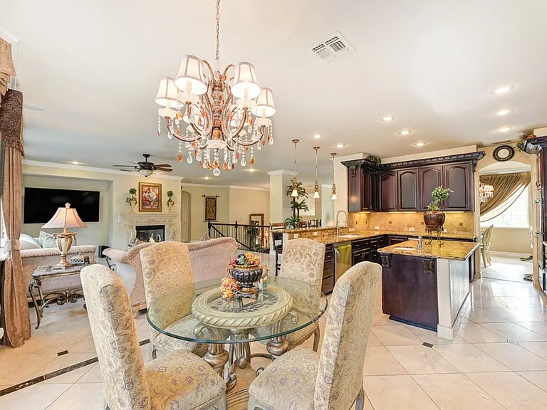 1676 Stronsay Ct — Photo 36
