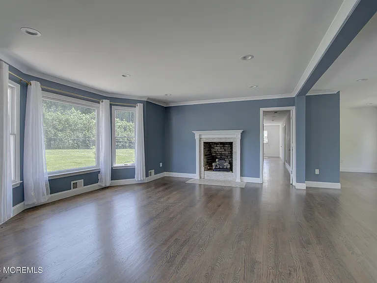 220 Branch Ave — Photo 46