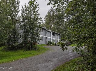 1051 E Snohomish Ave #1, Wasilla, AK 99654