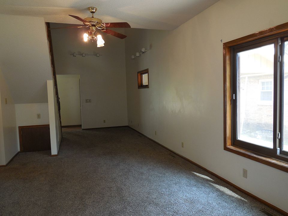 1st image of 606 N Alleghany St