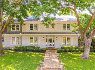 701 Sycamore St, Waxahachie, TX 75165