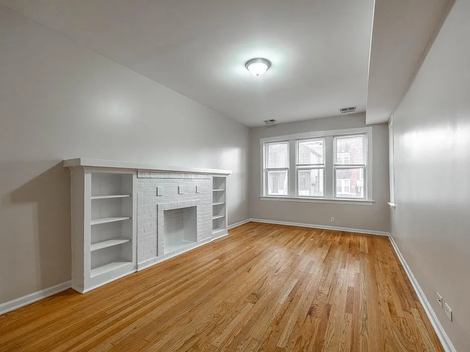 3751 W Sunnyside Ave #1
