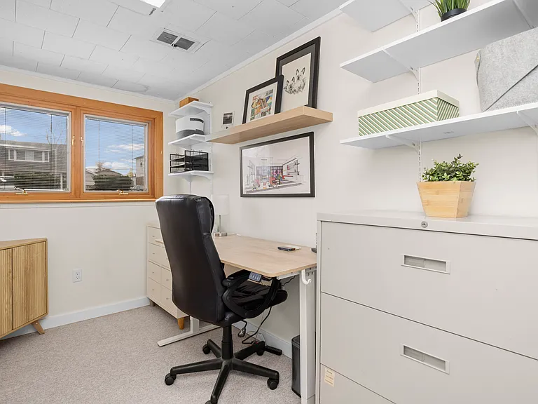 38027 Mallast St — Photo 21