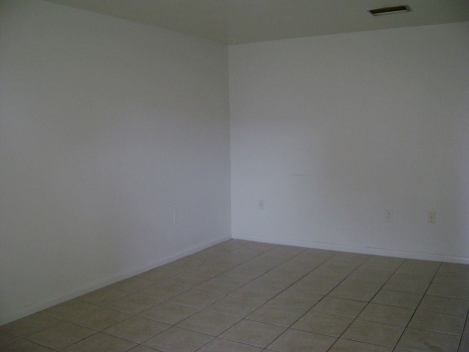 1st image of 4824 Atlantic Ct APT 23