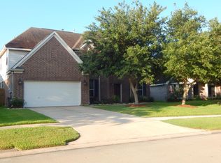 2120 Winding Springs Dr, League City, TX 77573
