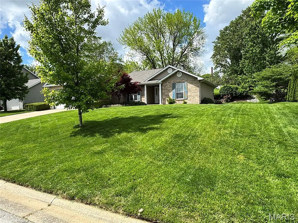 3 bed, 3.0 bath, 1532 sqft, $2,350 — Photo 3