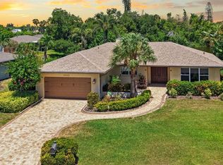 4503 Coral Lake Dr, Bradenton, FL 34210