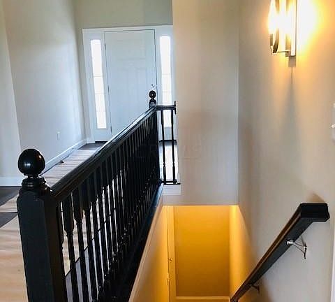 3rd image of 10045 New California Dr