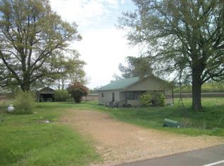 6691 Dubbs Rd, Dundee, MS 38626