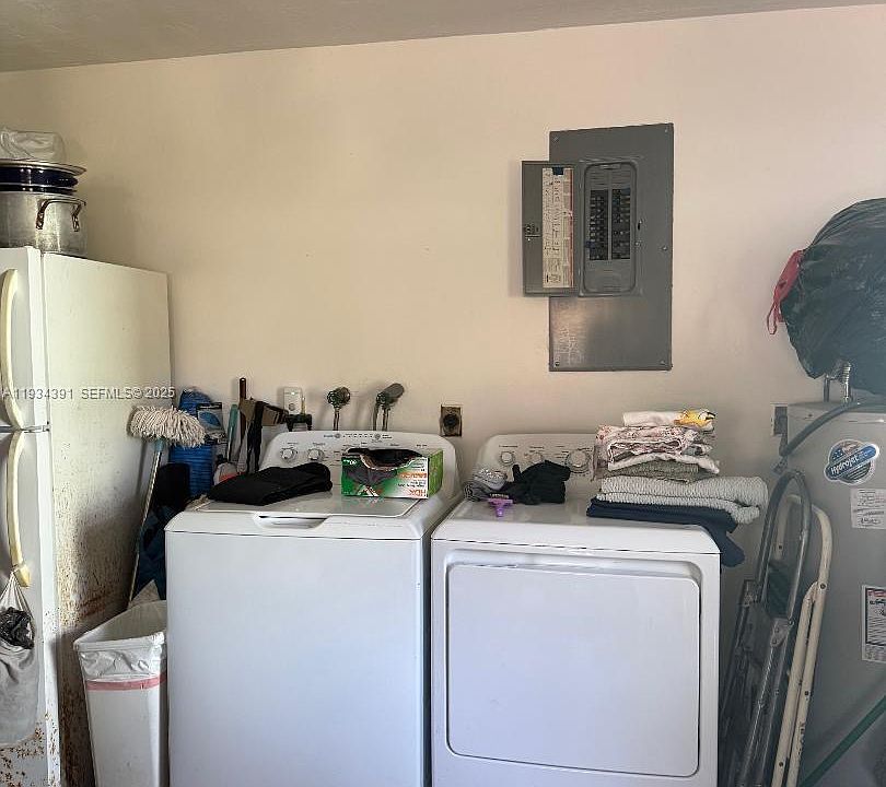 1st image of 3631 NE 14th Ave