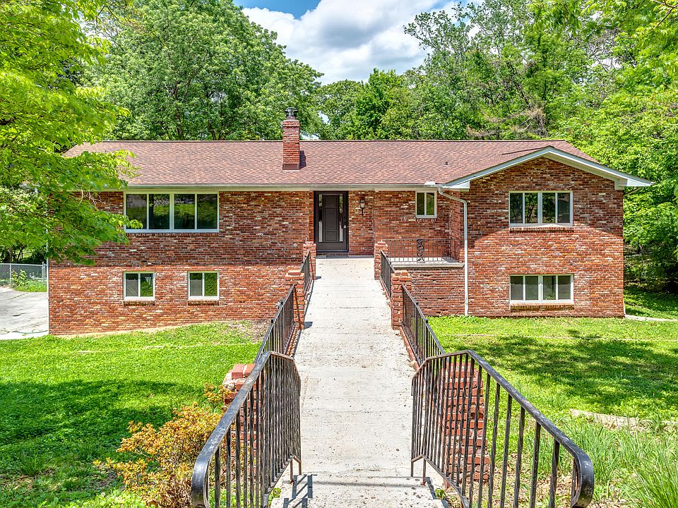 1st image of 6536 Kanuga Dr