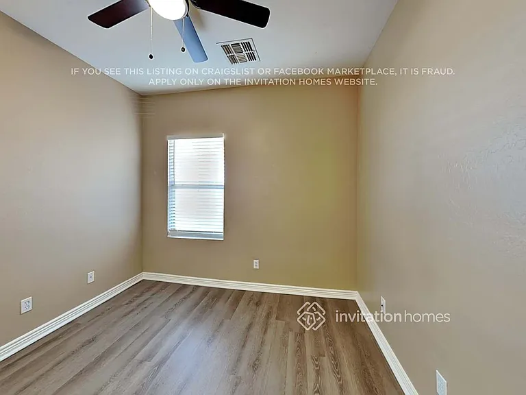35868 N Zachary Rd — Photo 12
