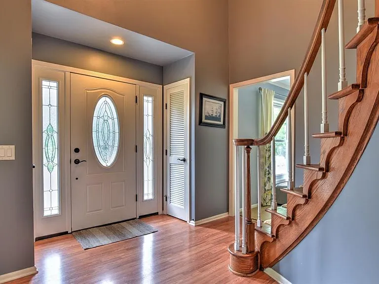 575 S Hillcrest Dr — Photo 15