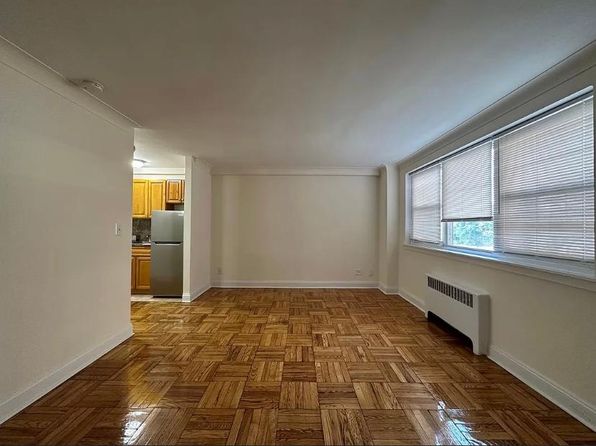 16405 Highland Ave #4B