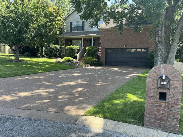 107 Hampton Ct, Hendersonville, TN 37075