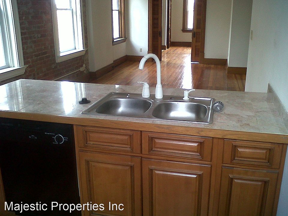 1st image of 2907-09 Glendora Ave #1