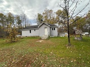 19999 S Hummingbird Dr, Grand Rapids, MN 55744