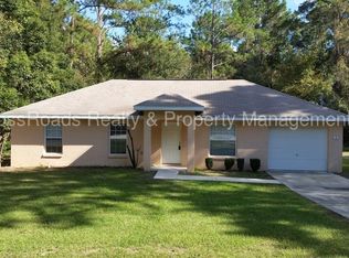 3 Locust Circle Ln, Ocala, FL 34472