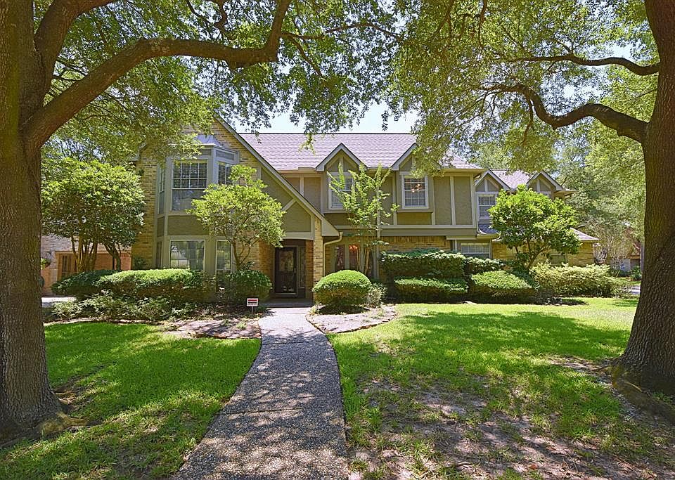 1st image of 1802 Crutchfield Ln
