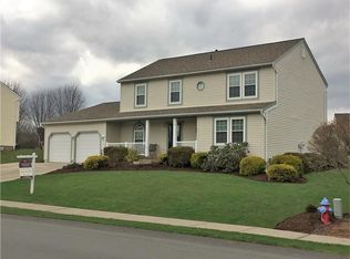 110 Shady Oak Dr, Cranberry Township, PA