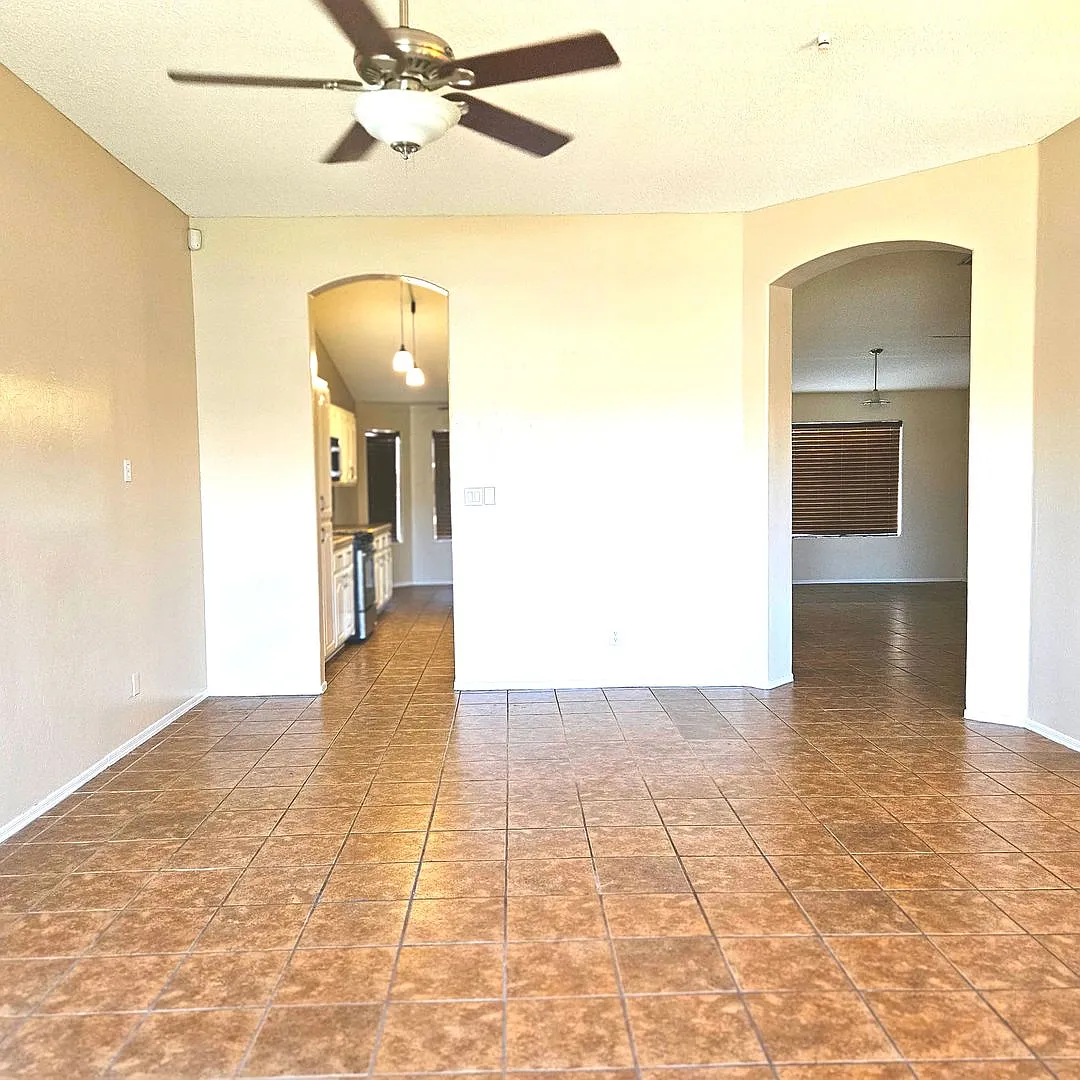 Pool home available now! — Photo 4