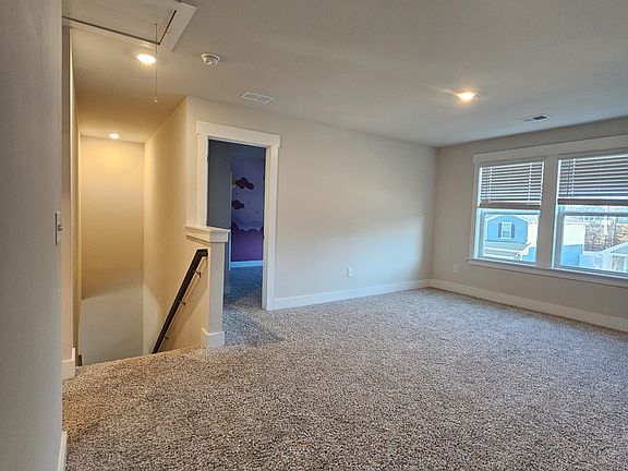 5th image of 558 Laxton Rd
