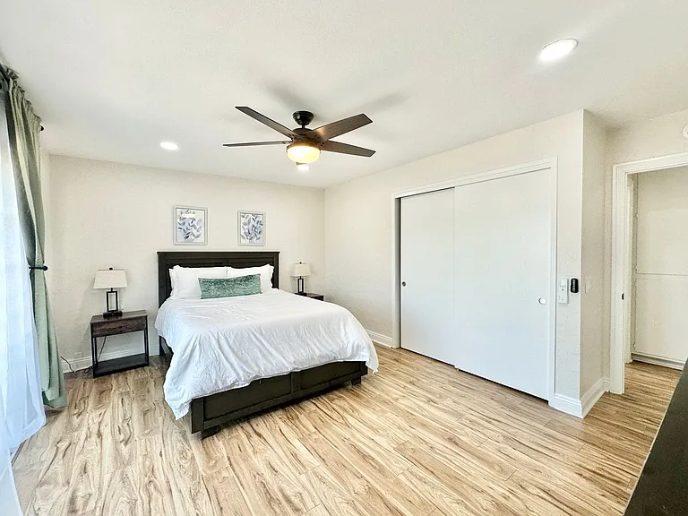 9431 W Lilac Rd #1 — Photo 54