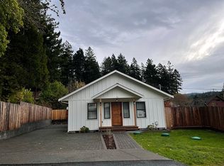 11 Fellman Rd, Eureka, CA 95503