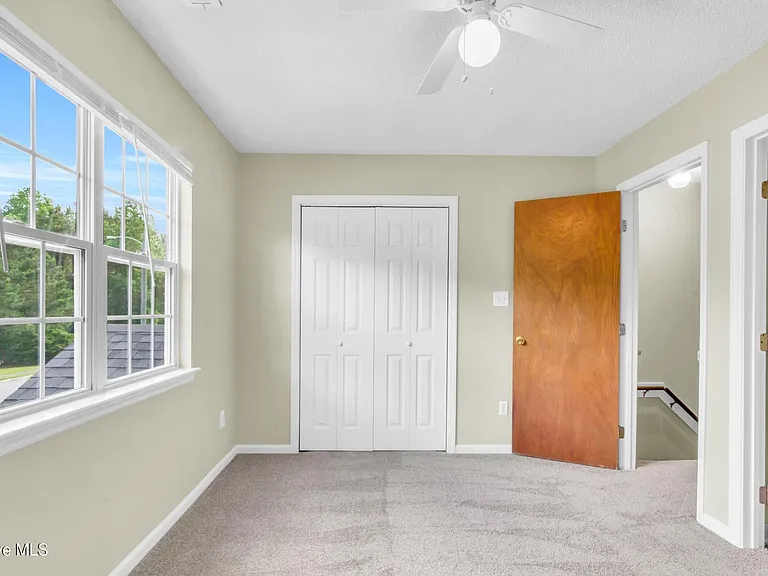 2033 Brandymill Ln — Photo 8