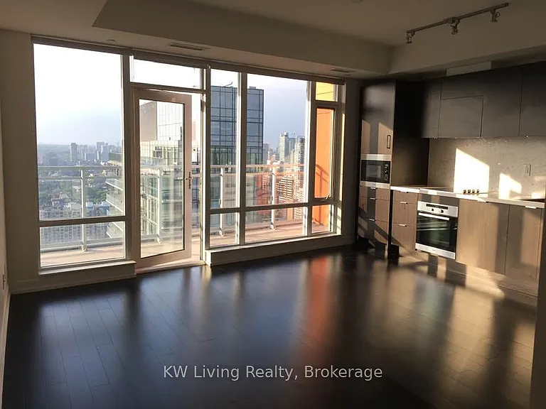 21 Widmer St #4205 — Photo 5