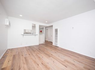 3042 Livonia Ave, Los Angeles, CA 90034
